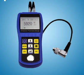 Ultrasonic Thickness Gauge UT210